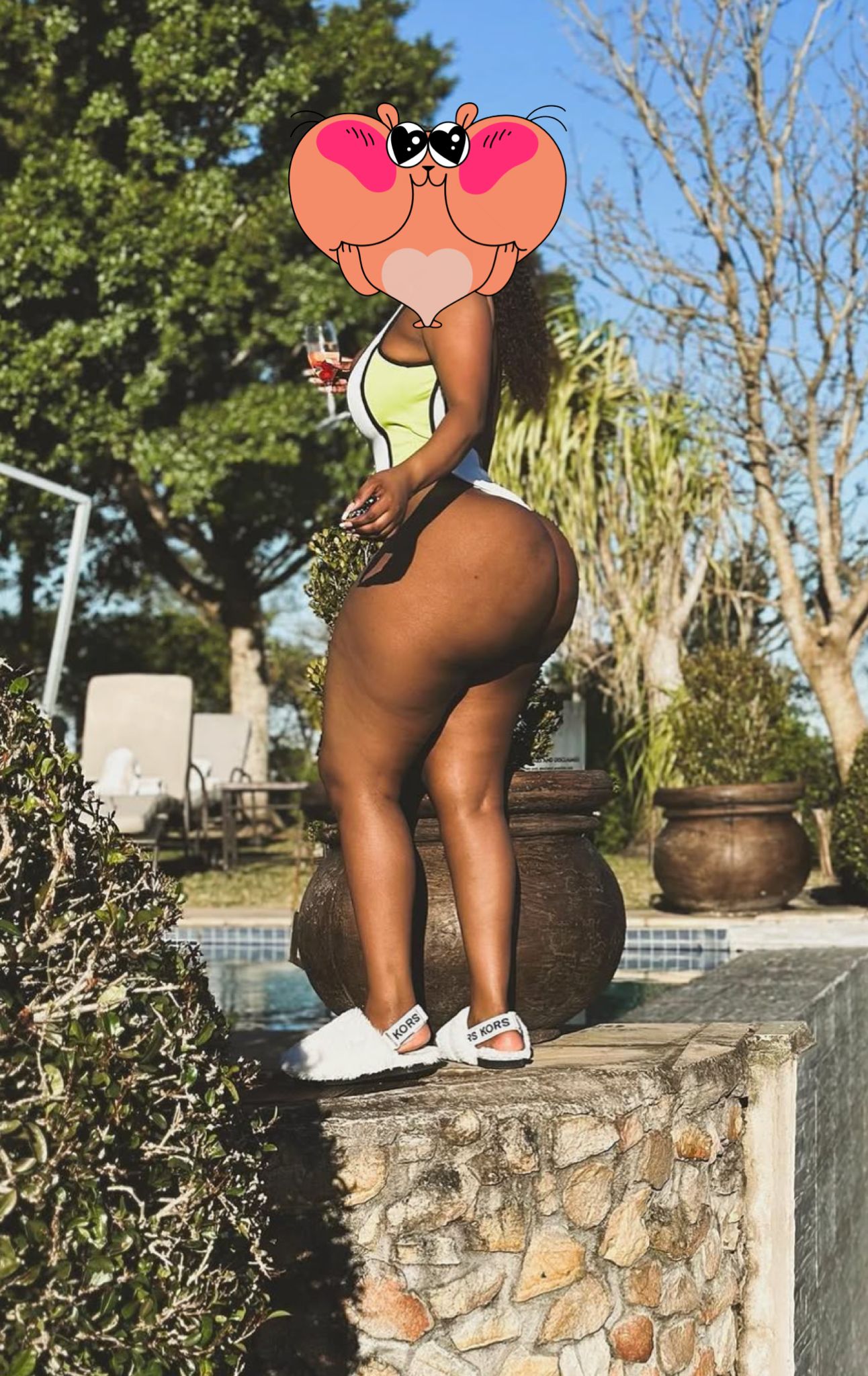 גני נתניה- בת 35 בחורה אפריקאית מחול