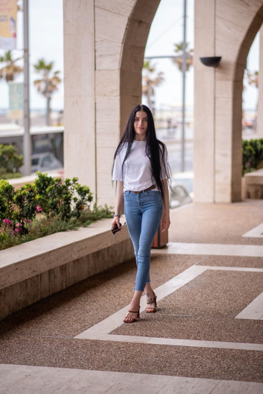 ליזה חדשה – בתל אביב אישה פרטית בת 25