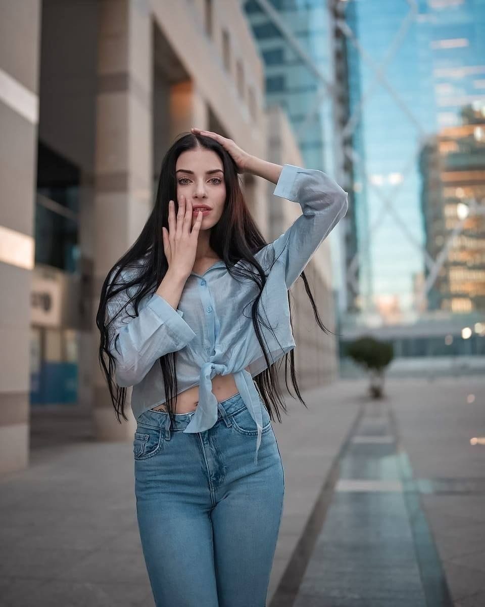 ליזה- תל אביב חטובה בת 25 בחורה מהממת