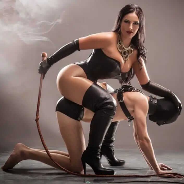 מלכת סאדו BDSM-בראשון לציון- מעסה שובבה